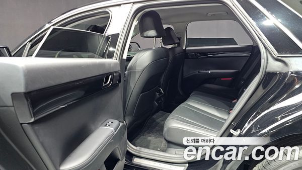 Hyundai Grandeur 2023, фото 16