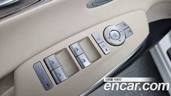 Genesis GV70 2024, фото 19