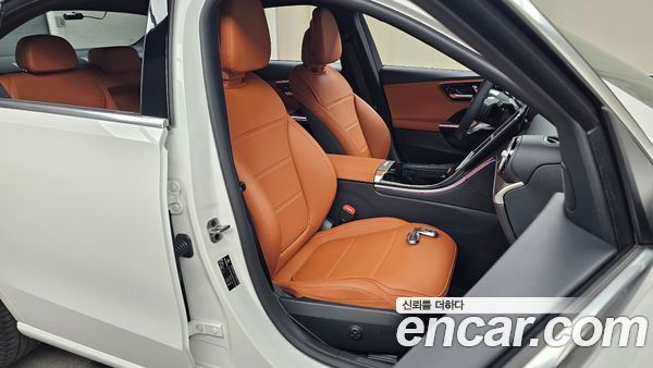 Mercedes-Benz C-Class 2026, фото 15
