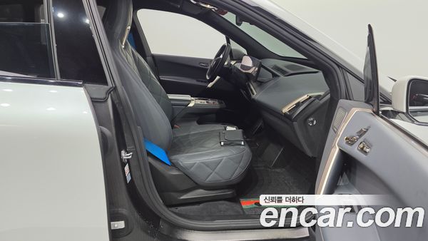 BMW iX 2022, фото 15