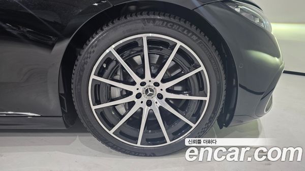 Mercedes-Benz EQS 2023, фото 5