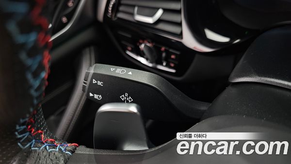 BMW 5 Series 2023, фото 30