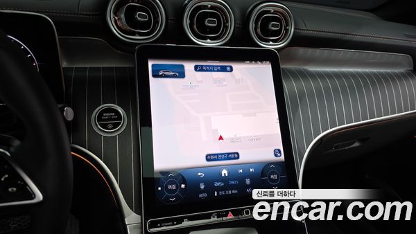 Mercedes-Benz GLC 2025, фото 20