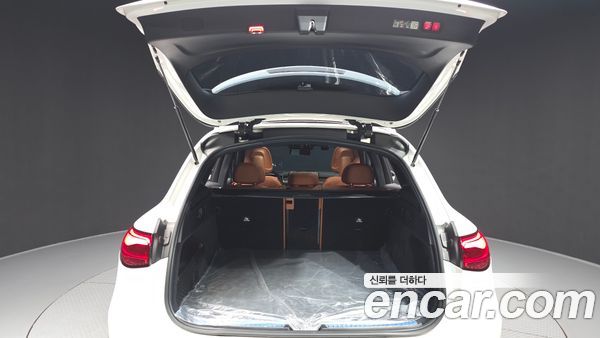 Mercedes-Benz GLC 2025, фото 26