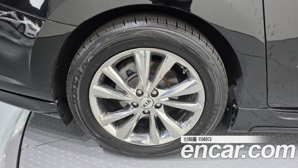 Kia Carnival 2020, фото 5