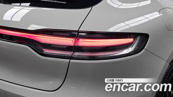 Porsche Macan 2023, фото 9