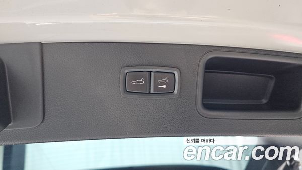 Porsche Macan 2023, фото 16
