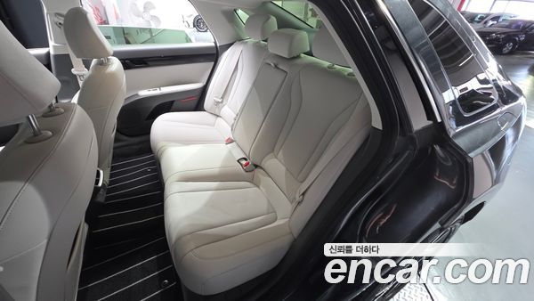 Hyundai Grandeur 2023, фото 16