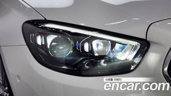 Mercedes-Benz E-Class 2021, фото 8