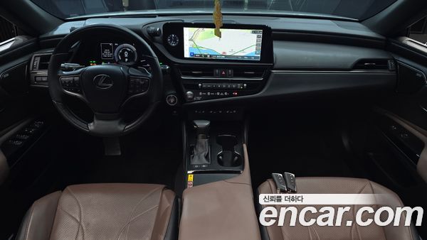 Lexus ES 2024, фото 10