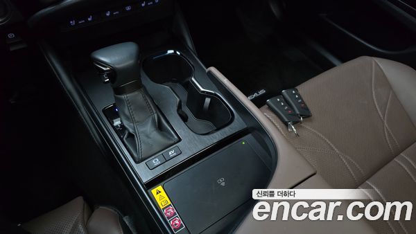 Lexus ES 2024, фото 12