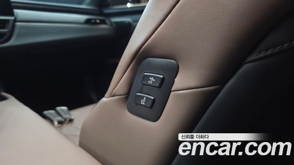 Lexus ES 2024, фото 34