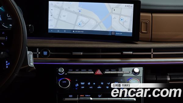 Hyundai Santa Fe 2024, фото 13