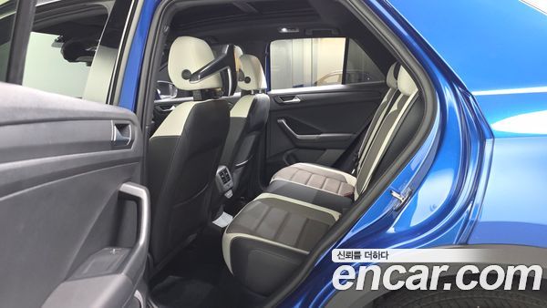 Volkswagen T-Roc 2022, фото 16