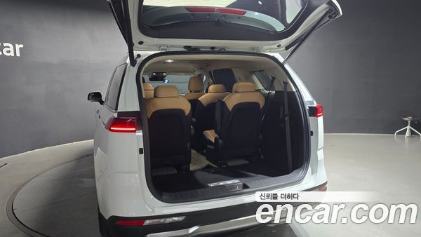 Kia Carnival 2023, фото 32