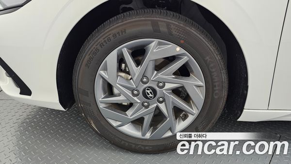Hyundai Elantra 2026, фото 5