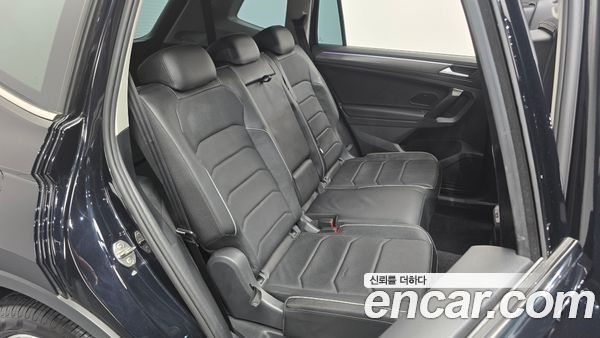 Volkswagen Tiguan 2022, фото 16