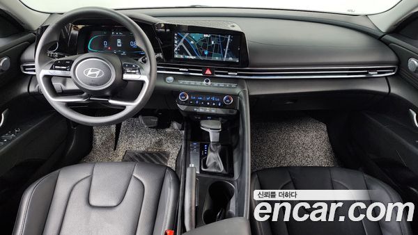 Hyundai Elantra 2024, фото 10