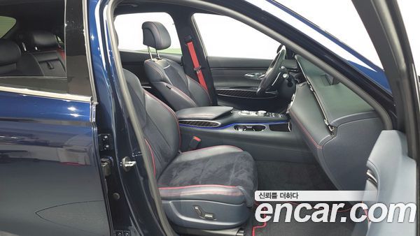 Genesis GV70 2021, фото 15