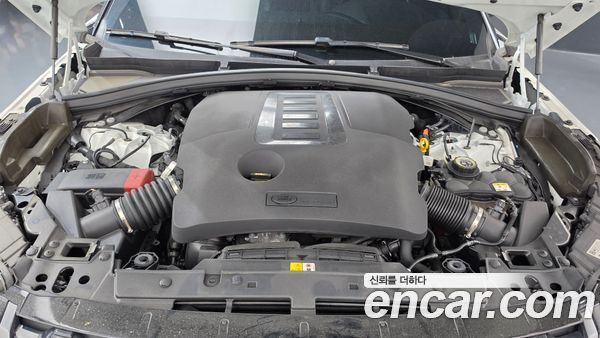 Land Rover Range Rover Velar 2022, фото 6