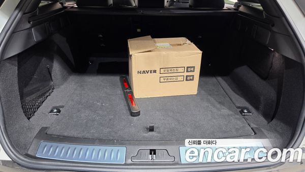 Land Rover Range Rover Velar 2022, фото 26