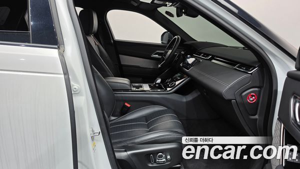 Land Rover Range Rover Velar 2022, фото 16