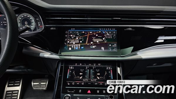 Audi Q7 2025, фото 20