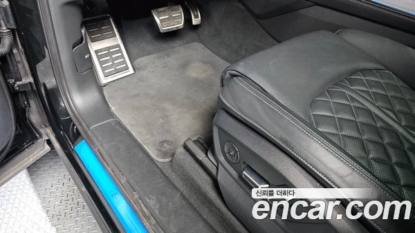 Audi Q7 2025, фото 31