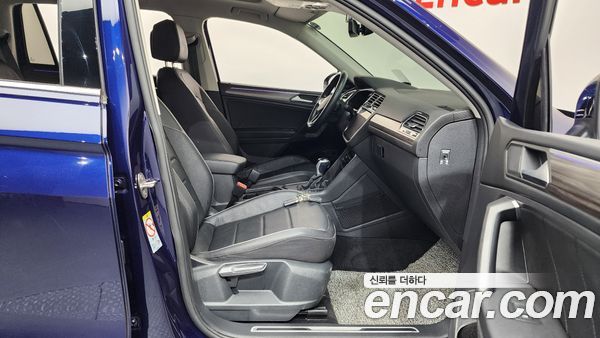 Volkswagen Tiguan 2023, фото 16