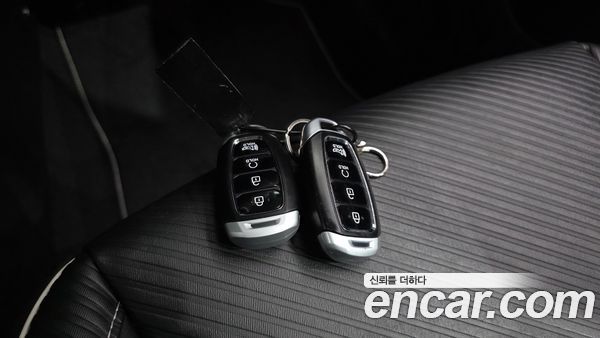 Hyundai Venue 2020, фото 20
