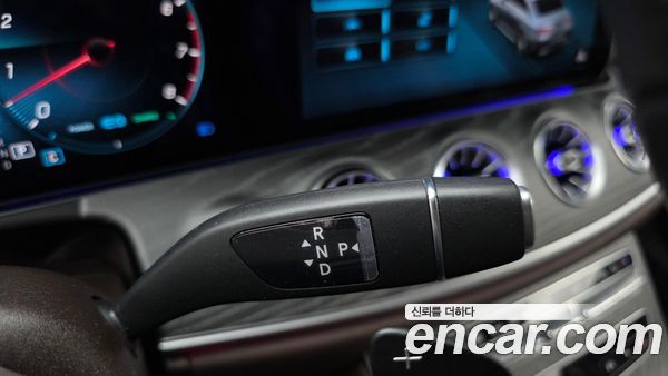 Mercedes-Benz CLS 2021, фото 12