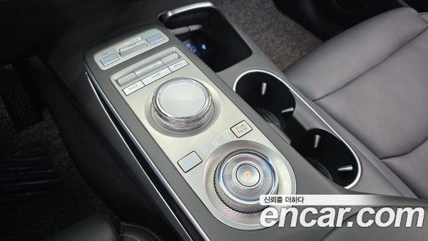 Genesis GV70 2022, фото 9