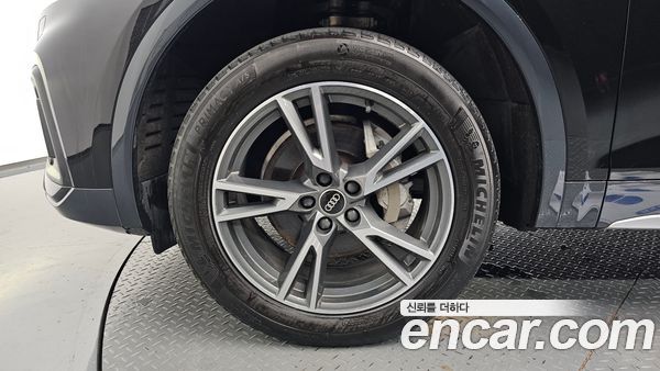 Audi Q5 2022, фото 4