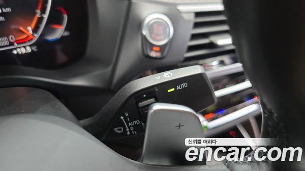 BMW X4 2021, фото 26