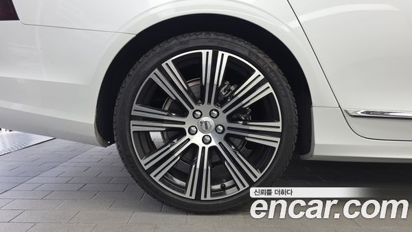 Volvo S90 2023, фото 5