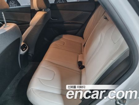 Hyundai Elantra 2021, фото 14
