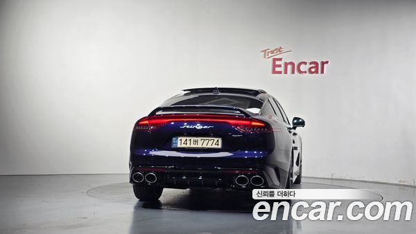 Kia Stinger 2022, фото 3