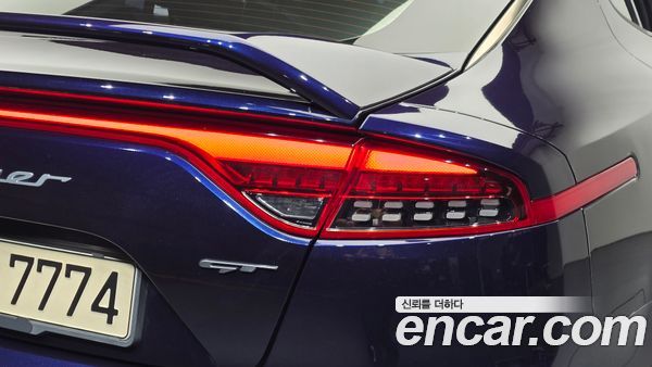 Kia Stinger 2022, фото 8