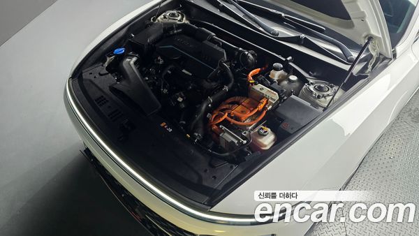 Hyundai Grandeur 2023, фото 6