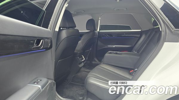 Hyundai Grandeur 2023, фото 18