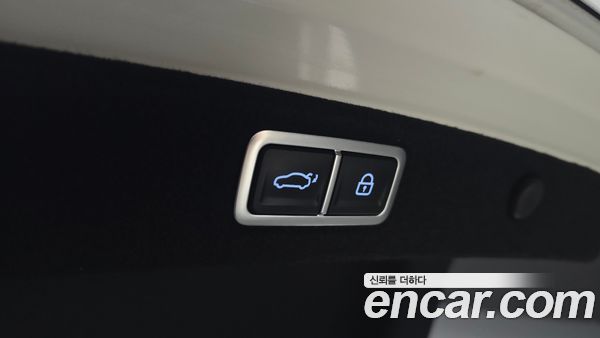 Hyundai Grandeur 2023, фото 24