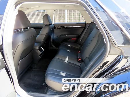 Hyundai Grandeur 2023, фото 6