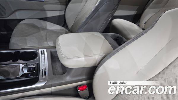 Kia Carnival 2021, фото 29