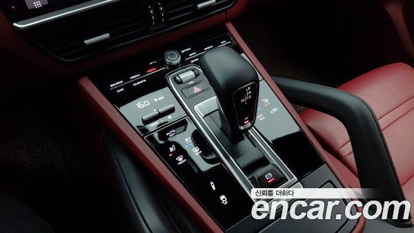 Porsche Cayenne 2021, фото 20