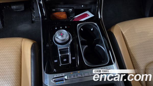 Kia Carnival 2021, фото 9