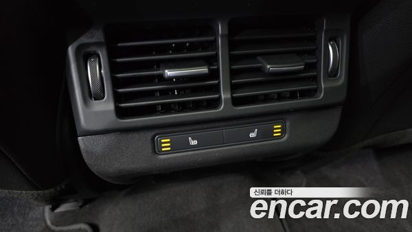 Land Rover Range Rover Evoque 2023, фото 20