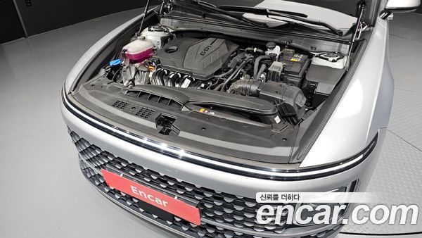 Hyundai Grandeur 2023, фото 6