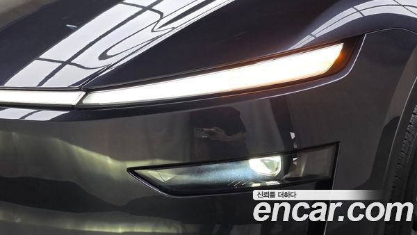 Tesla Model Y 2026, фото 7