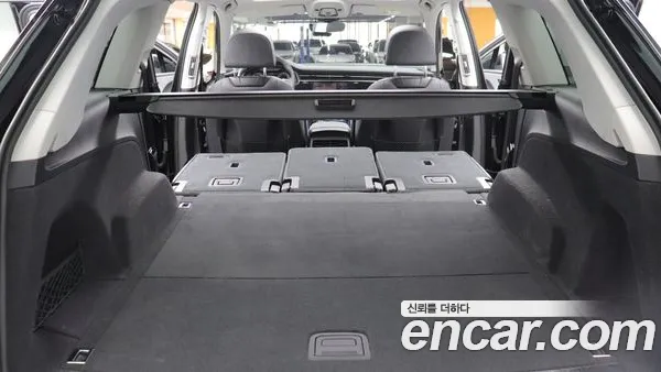 Audi Q7 2022, фото 13