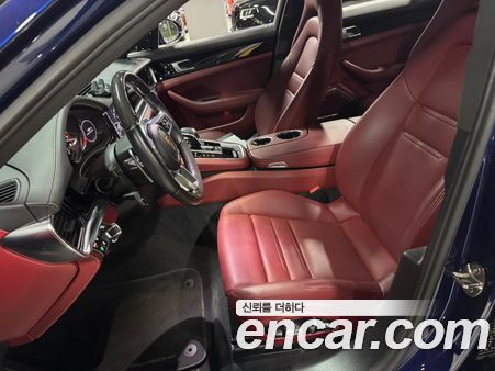 Porsche Panamera 2020, фото 6